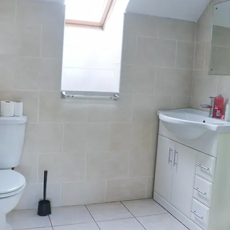Deluxe Dwelling - 15 Mins From City/airport Κορκ