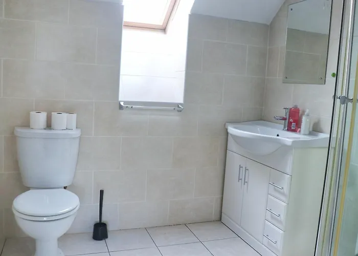 Deluxe Dwelling - 15 Mins From City/airport Корк